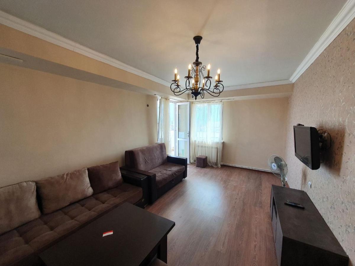 Apartment In Yerevan On Amiryan Street Exteriér fotografie
